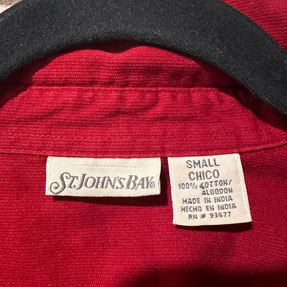 Classic Red Button-Up Shirt - Picture 3 of 3